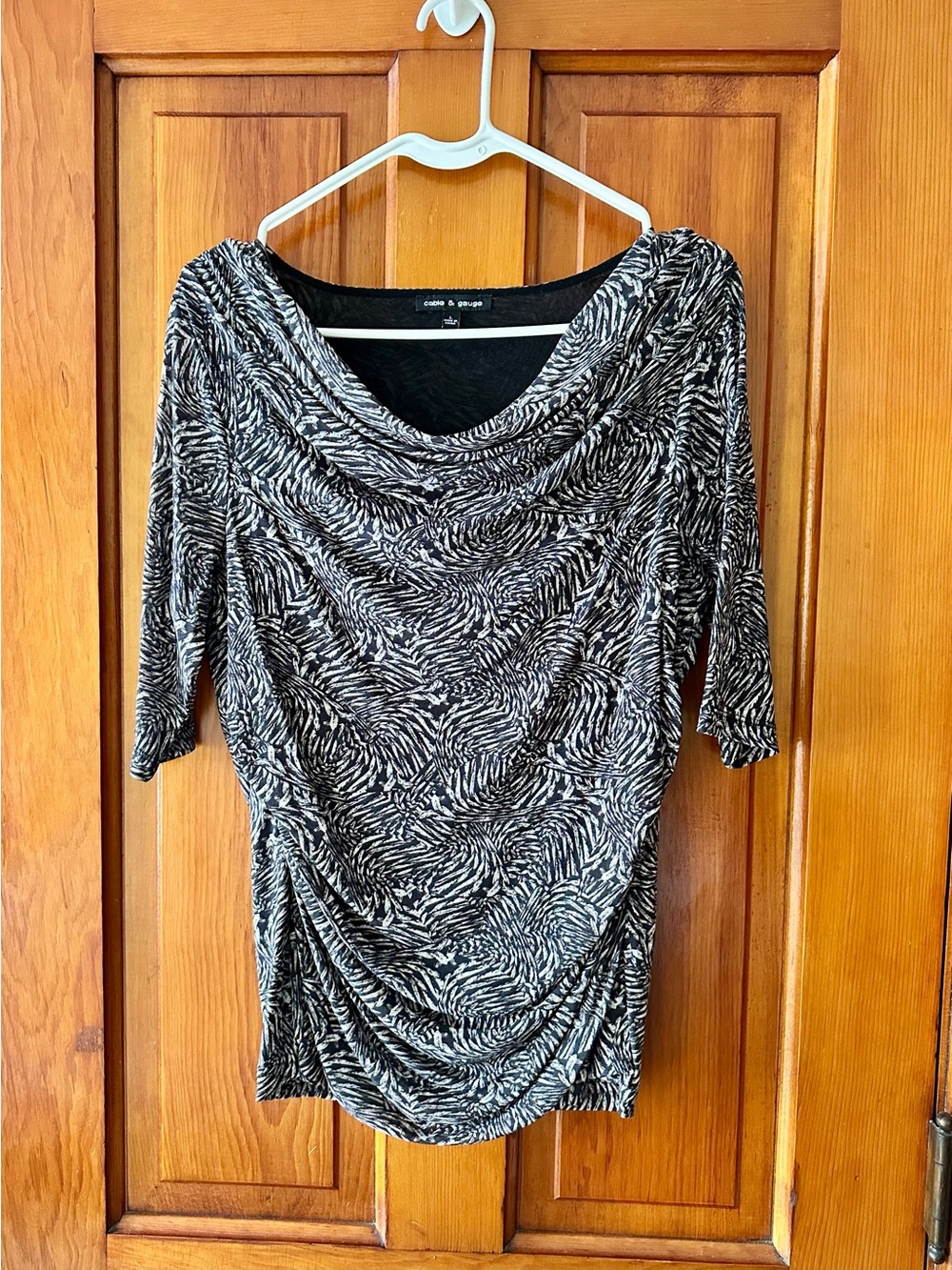 Cable & Gauge Black & White Cowl-Neck Ruched Top
